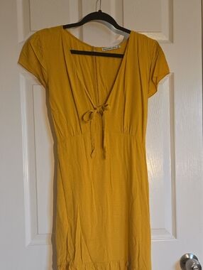 Abercrombie & Fitch Mustard Yellow Tie-Front Midi Dress